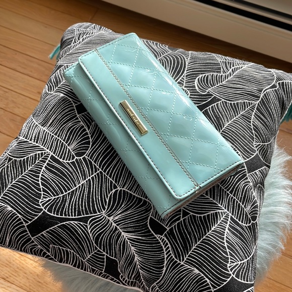 Anne Klein Handbags - NWOT Anne Klein womens wallet